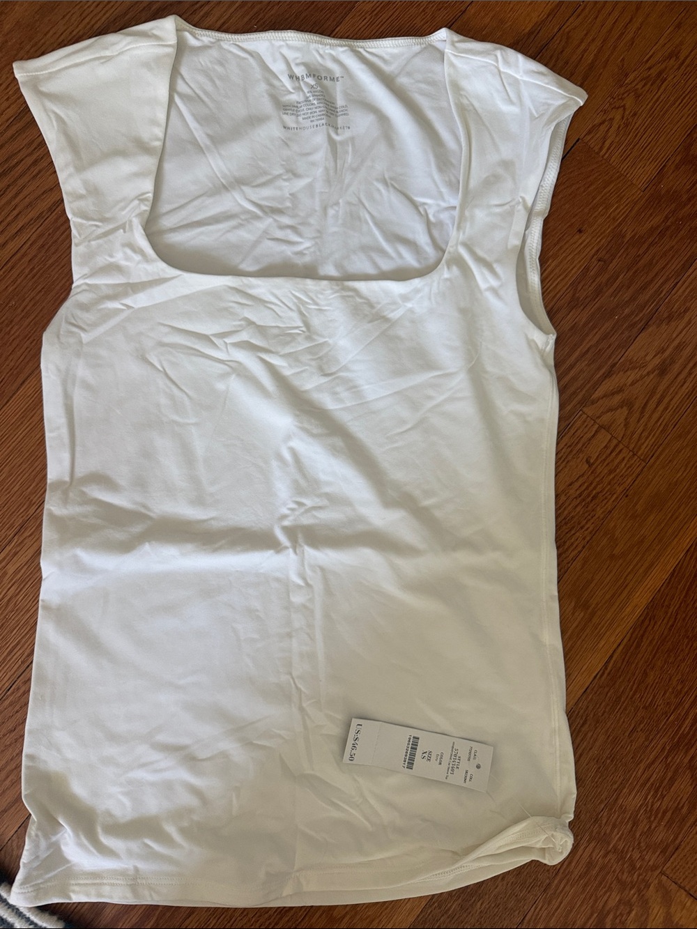 White House Black Market White Scoop Neck Tank Top